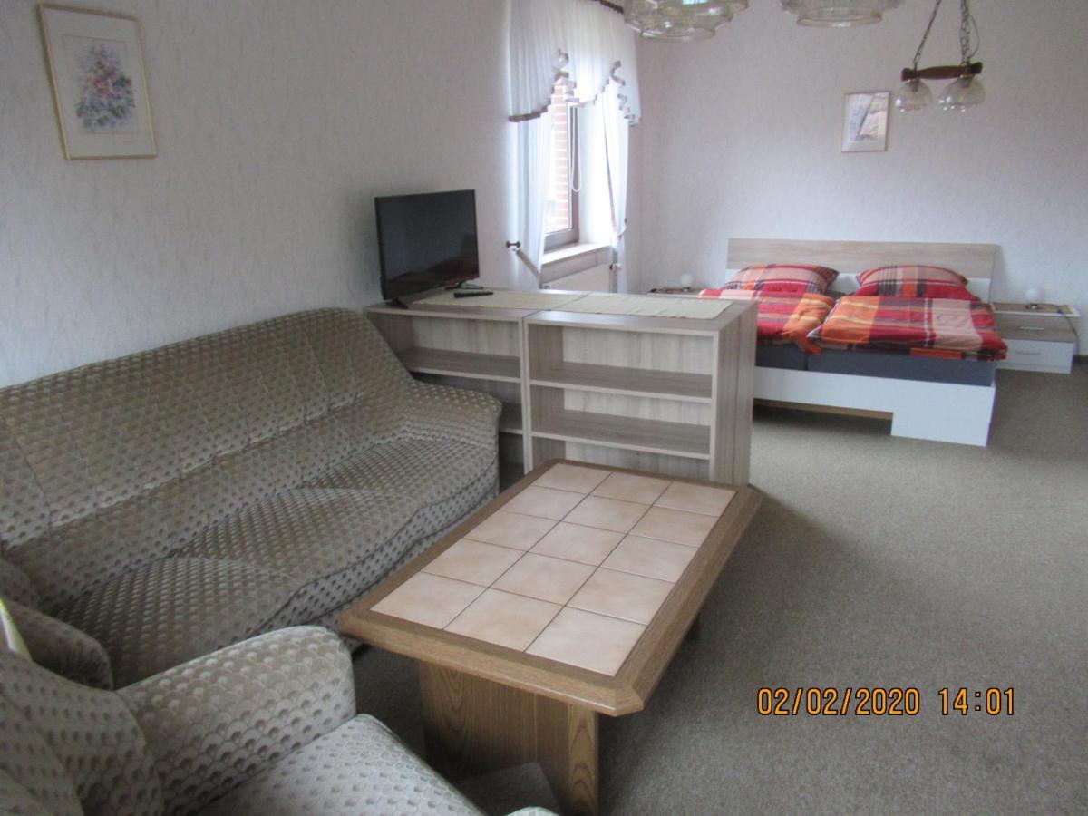 Ferienwohnung "Romaker" Jeersdorf Kültér fotó